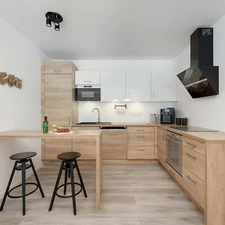 Seavibe - Basen, Silownia, Sauna I Garaz By Renters Apartment *